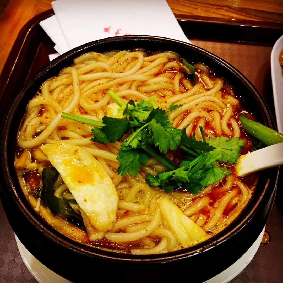 姐弟倆土豆粉、砂鍋麻辣燙、米線